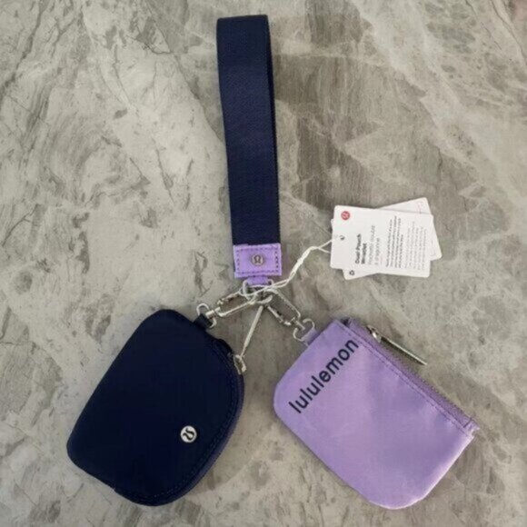 Brand new with tags Lululemon dual pouch keychain - Picture 1 of 1